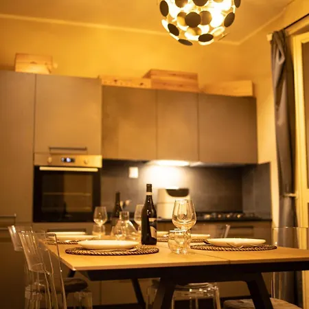 Apartment And Cozy Designer With Special Price Summer 2025