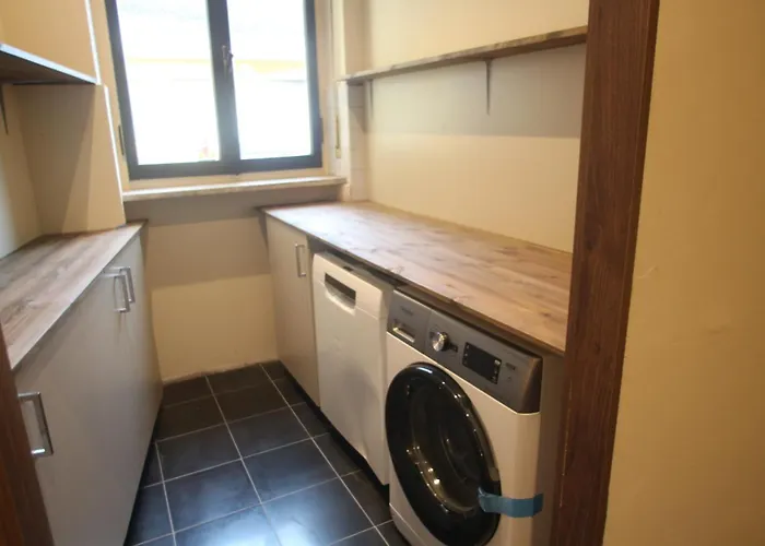 Cozy Renovated Designer With Special Price Winter 2026 *