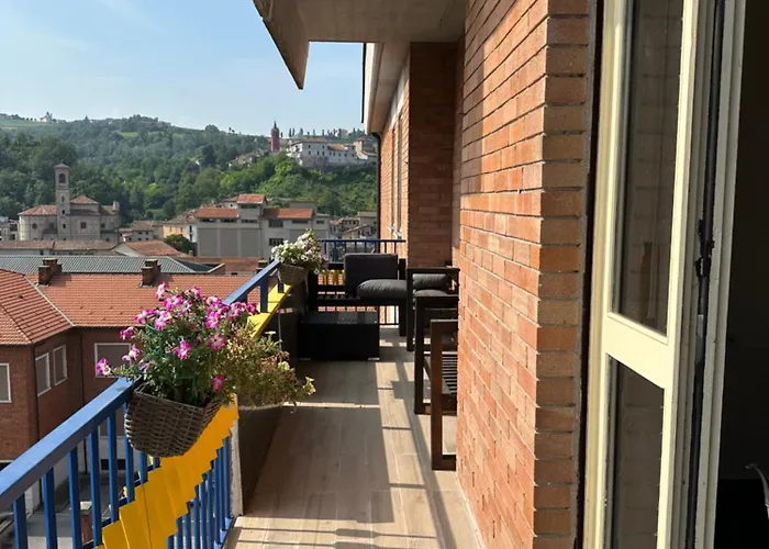 Cozy Renovated Designer With Special Price Winter 2026 Appartement *