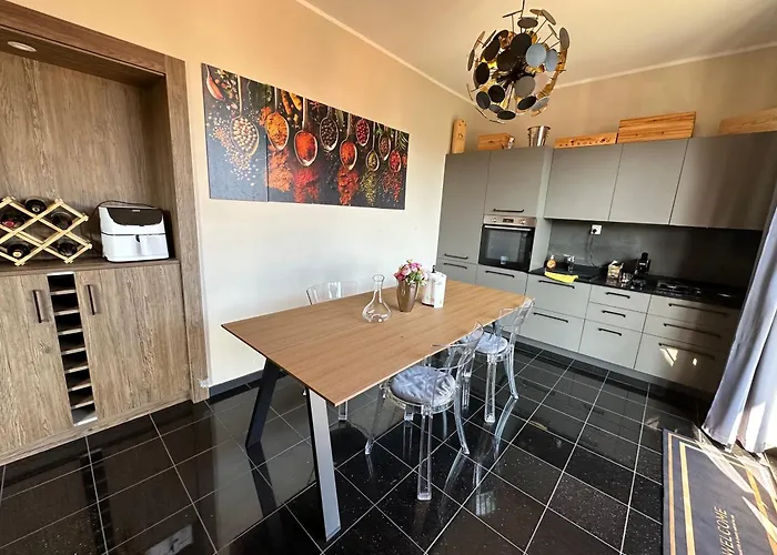 Cozy Renovated Designer With Special Price Winter 2026 Appartement Dogliani